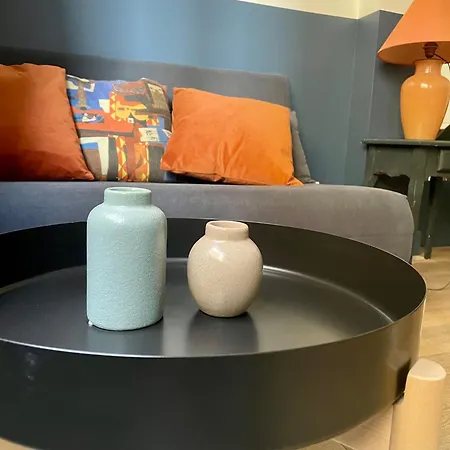 A Gambetta Apartment